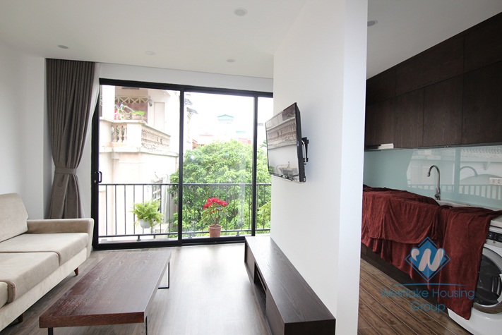 Good quality apartment for rent in Xuan dieu area, Tay Ho district